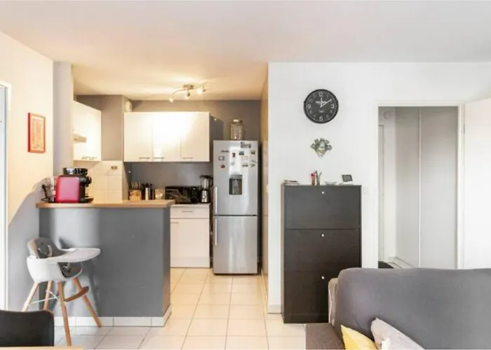 Appartamento T2 40 M2 - équipé Et Calme